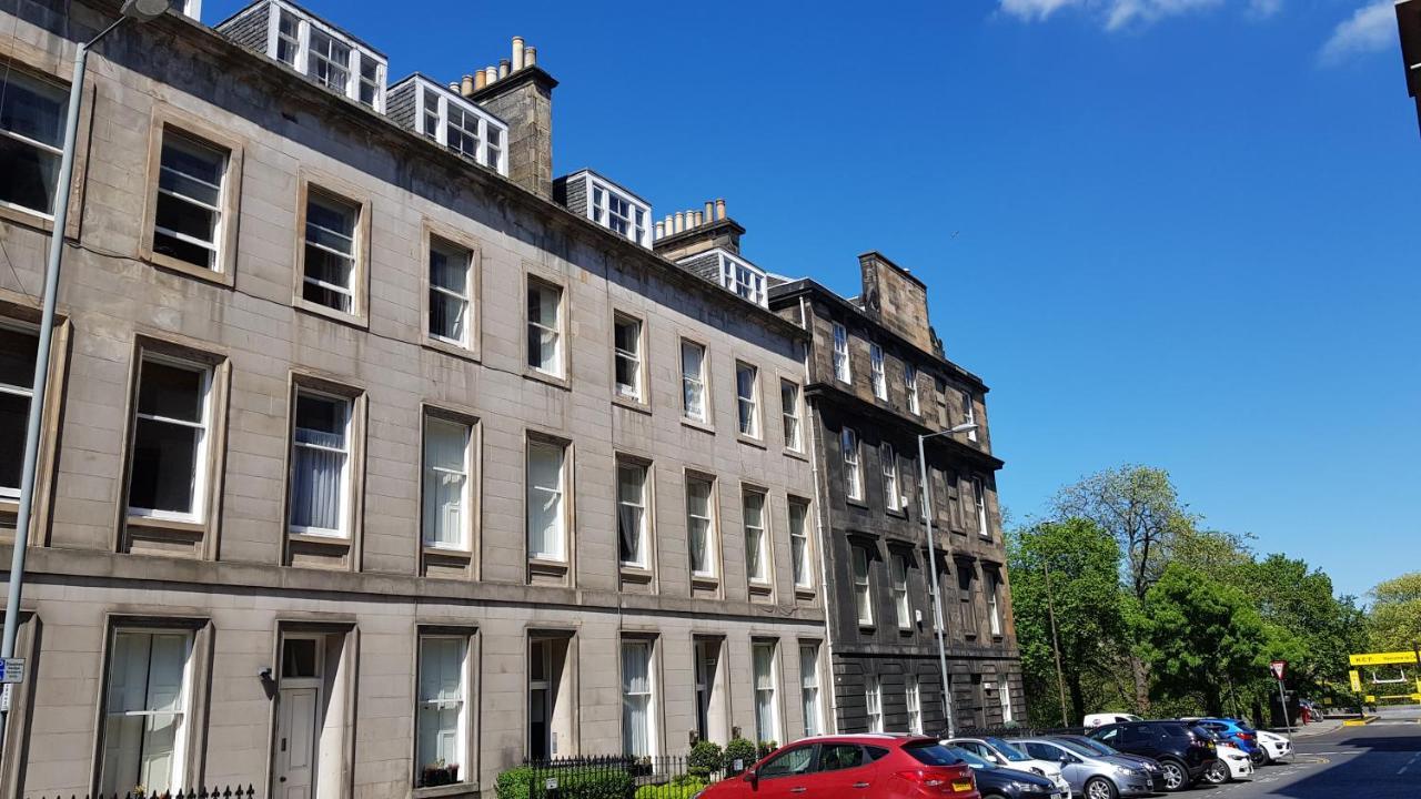Stylish Central Edinburgh Apartment — Photos 2